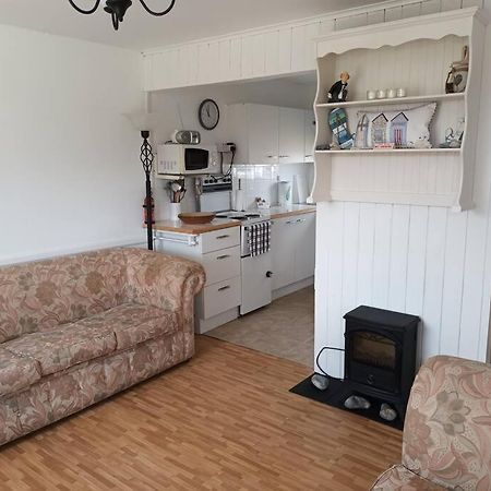 Homely 2 Bed On Popular Sunbeach Holiday Village- 5Min Walk To Beach, Near Great Yarmouth & Norfolk Broads Scratby Luaran gambar